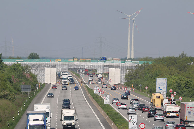 Sanierung der Autobahnbrücke A9 Zschepkau/ Thalheim