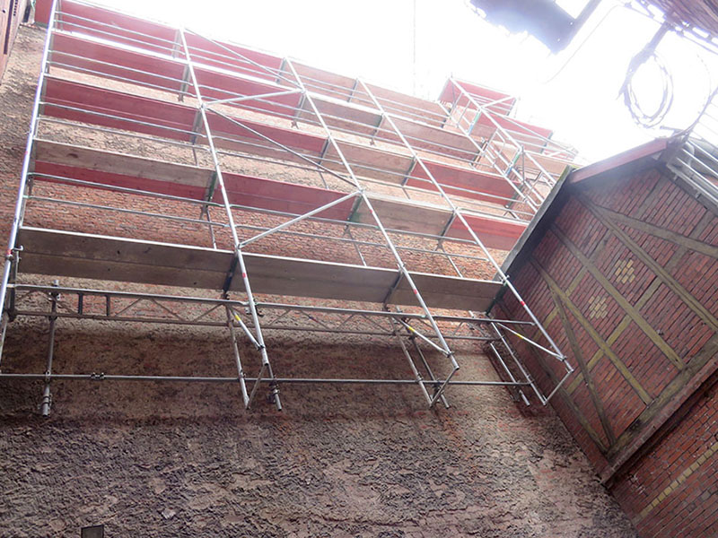 Hängegerüst Erfurt Bahnhofstraße 5 im Hinterhof