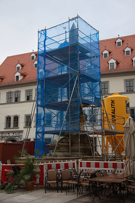 Sanierung des Monumentalbrunnen am Anger im Erfurter Zentrum