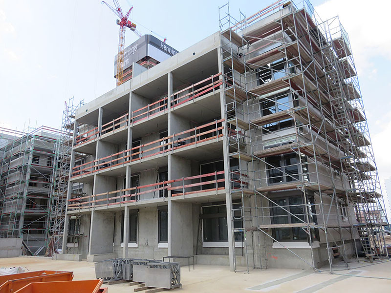 Neubau Wohnanlage „Am Henninger Turm“ Frankfurt, Errichtung von 12 Mehrfamilienhäusern, 1 Tiefgarage u. 2 Reihenhausgruppen