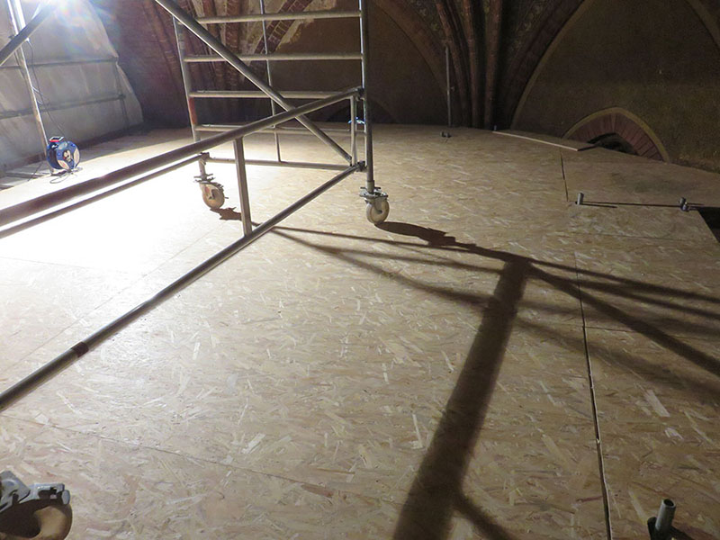 Sanierung des Altarraumes der Lutherkirche in Apolda – Bauabschnitt 1